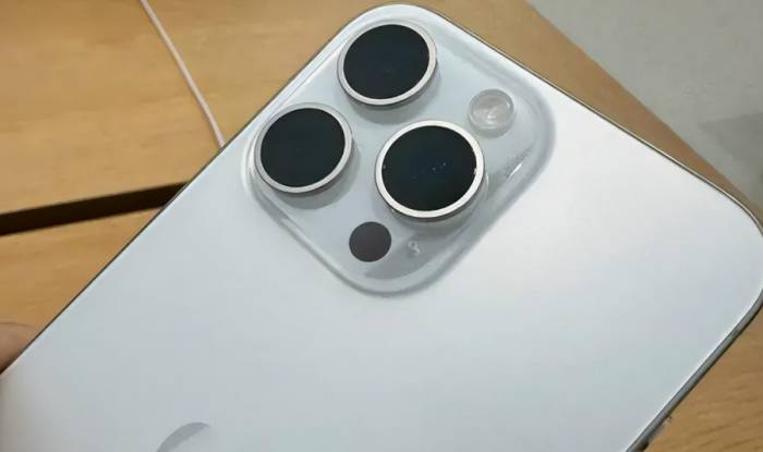 The three flagship mobile phones with the largest price reduction are not low at